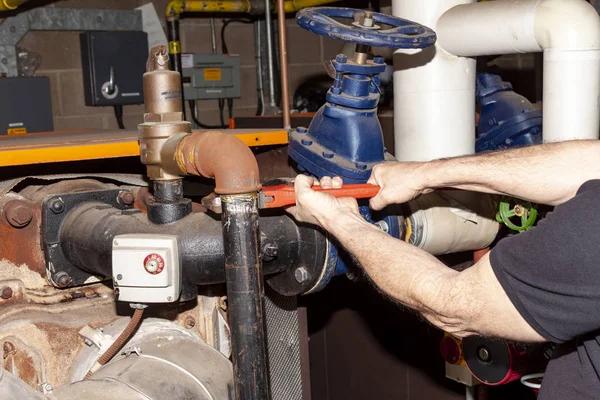 Water Heater Services in Gilbert: Repair and Replacement