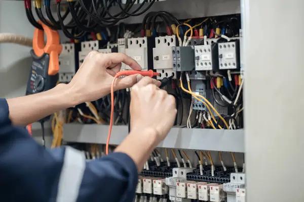 Electrician Service for Quick and Efficient Fixes